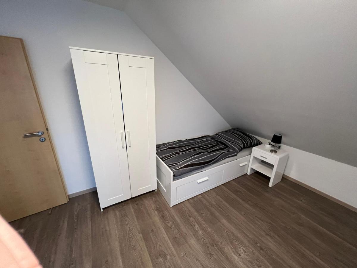 Ferienwohnung Loewen Wabern Экстерьер фото